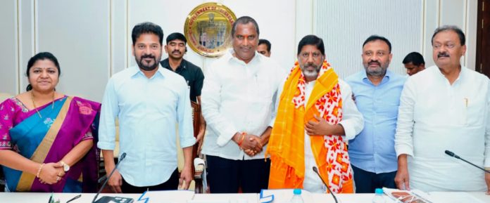 ఎస్సీ, ఎస్టీ విజిలెన్స్ సమావేశంలో ఎమ్మెల్యే రాగమయి