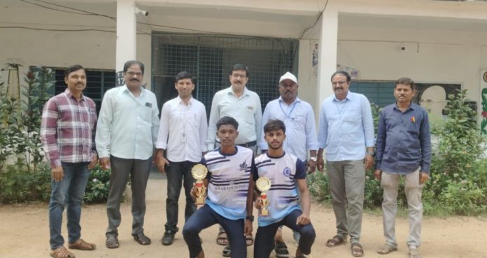 రాష్ట్రస్థాయి కబడ్డీ పోటీలకు కొలనుపాక విద్యార్థులు
