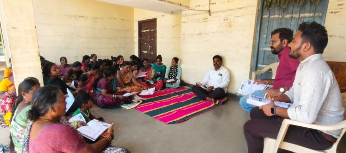 మహిళలకు జ్యూట్ బ్యాగుల తయారీపై ఉచిత శిక్షణ Free training for women on jute bag making