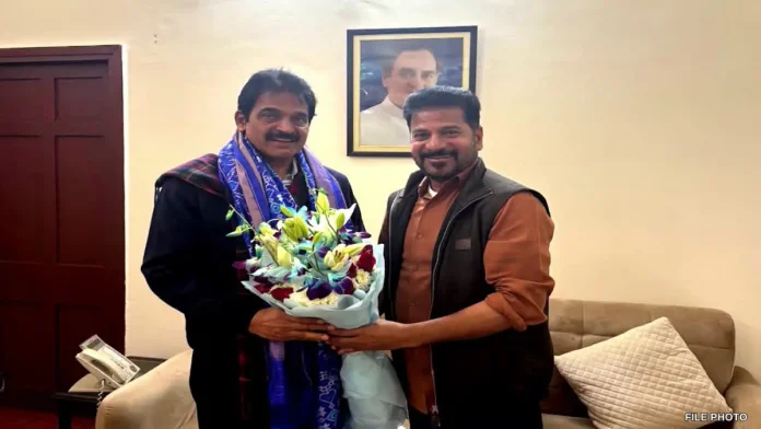 కేసీ వేణుగోపాల్తో సీఎం రేవంత్ రెడ్డి కీలక భేటీ..
