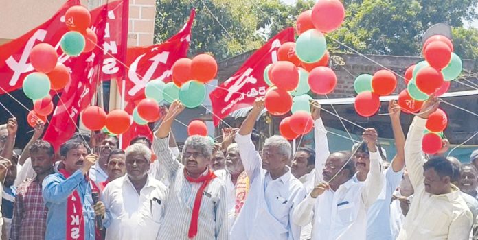 ఏఐకేఎస్ జాతీయ మహాసభలను జయప్రదం చేయాలి