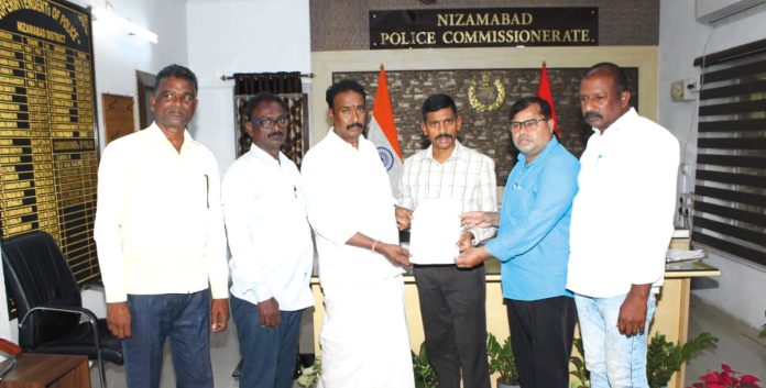 తాళ్లరాంపూర్లో మళ్లీ వీడీసీ రగడ