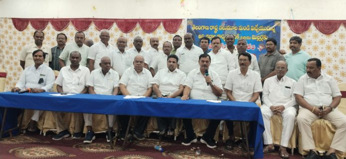 డిసెంబర్ 31 వరకు అవకాశం ఇవ్వండి..