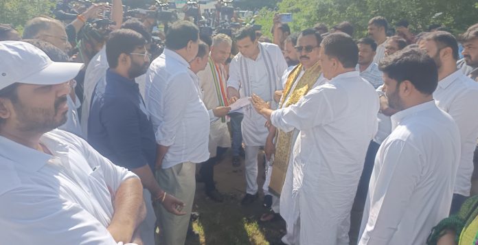 ప్రభుత్వ భూమిపై
సమగ్ర విచారణ జరపాలి