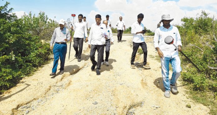 ఎర్రవల్లి 325 సర్వే నంబర్ భూముల సర్వే పూర్తి