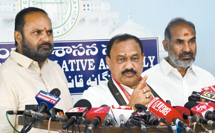 సీఎం రేవంత్రెడ్డికి పిండ ప్రదానం చేయడం సరికాదు