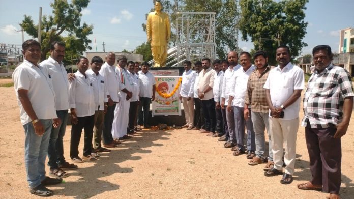 విప్లవాత్మక పథకాలు తీసుకొచ్చింది రాజశేఖర్ రెడ్డి