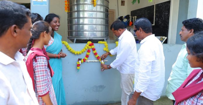 విద్యార్థినుల సమస్యల పరిష్కారానికి కృషి