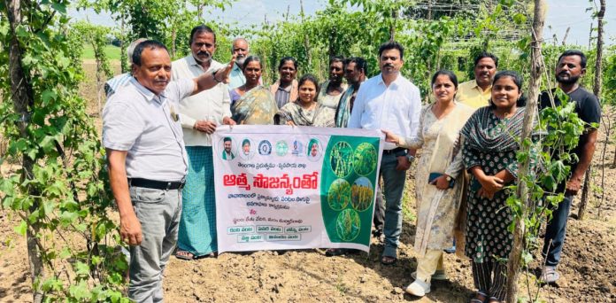 ఆత్మ పథకం ద్వారా రైతులకు శిక్షణ.!