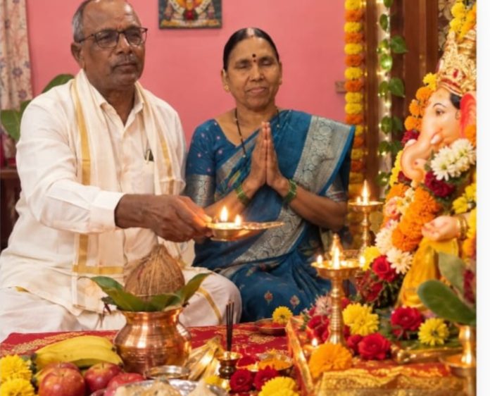 ఊరూరా కొలువుదీరిన గణనాథులు