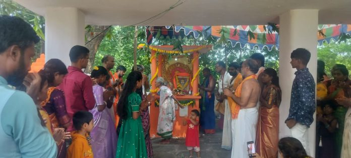 సమాజ హితం కొరకు యువత కృషి చేయాలి