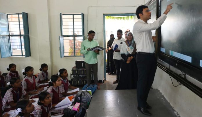 బోర్డు పరీక్షలకు విద్యార్థులను ఇప్పటినుంచే సిద్ధం చేయాలి: కలెక్టర్