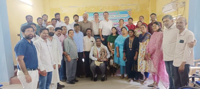 డాక్టర్ గుర్రం రామారావుకు ఆత్మీయ సన్మానం