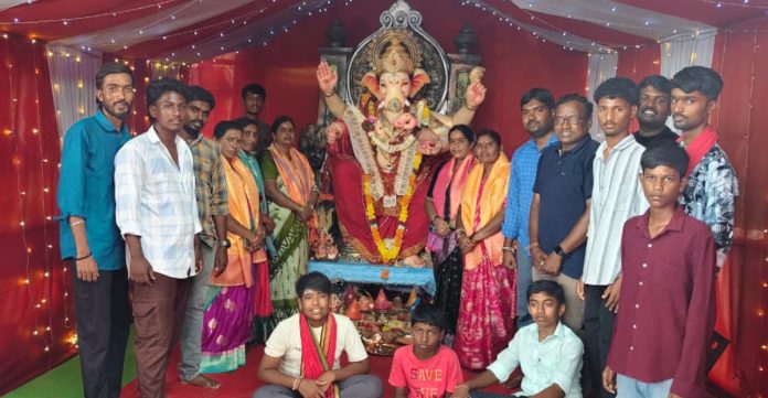 గణనాథుడికి బీర్ల అనిత ప్రత్యేక పూజలు