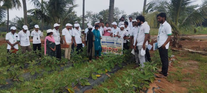 Technology that is useful to farmers should be imparted.