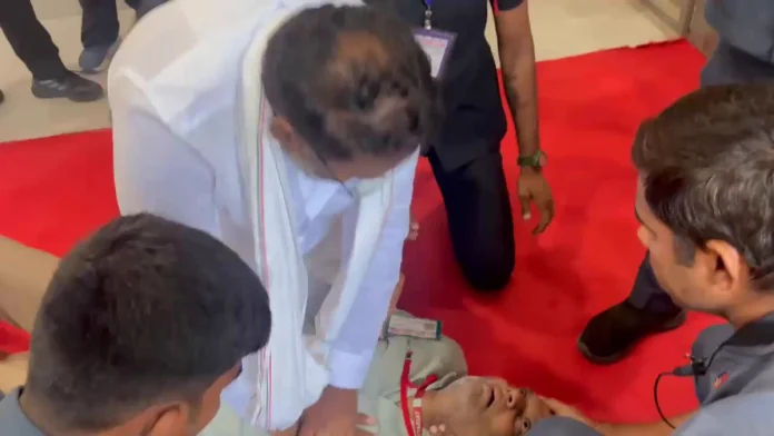 మానవత్వం చాటుకున్న మంత్రి వాకిటి శ్రీహరి