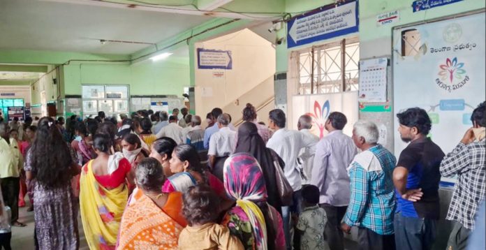 ఇంటింటికీ జ్వరమే!