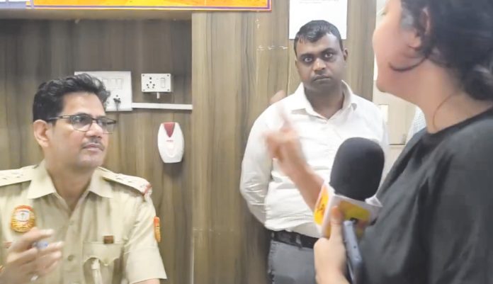ప్రశ్న అడిగినందుకే దాడా?