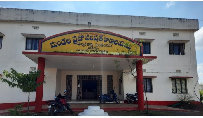 ‘చేయూత’కు దరఖాస్తుల వెల్లువ