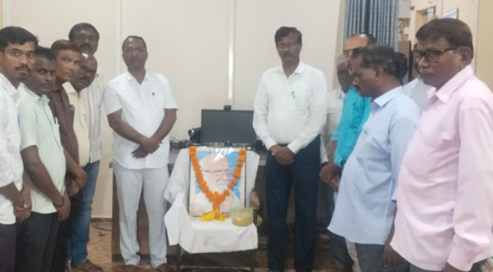 తహశీల్దార్ కార్యాలయంలో కాళోజి జయంతి వేడుకలు