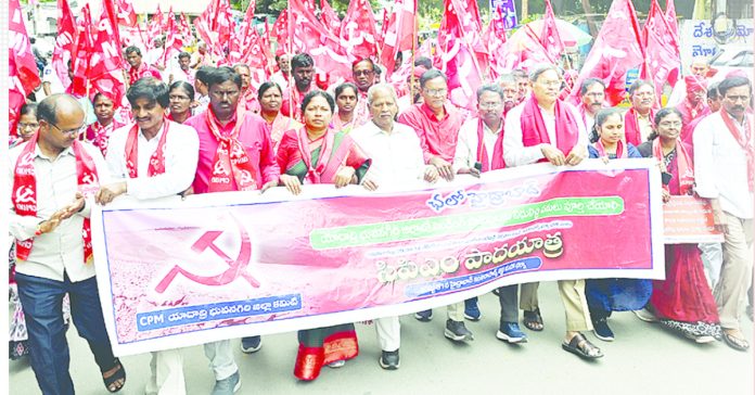ఎమ్మెల్యేలు, మంత్రుల్ని దిగ్బంధిస్తాం