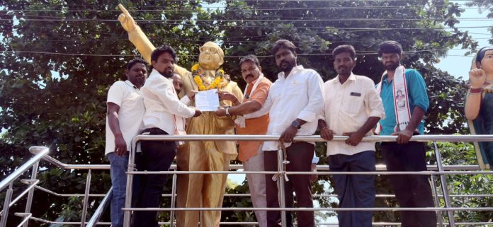 జనసేన నాయకుల అక్రమ అరెస్టులకు నిరసనగా అంబేద్కర్ విగ్రహానికి వినతి