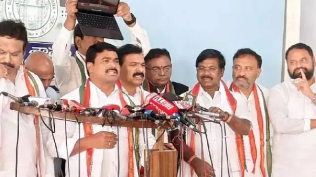 స్పీకర్ పై బీఆర్ఎస్ ఎమ్మెల్సీ అనుచిత వ్యాఖ్యలు..ఆగ్రహం వ్యక్తం చేసిన కాంగ్రెస్