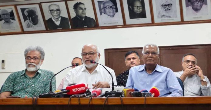ఈసీ బీజేపీకి అనుకూలంగా పని చేస్తోంది The EC is acting in favor of the BJP.