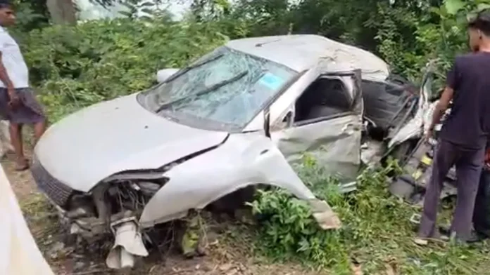 అదుపుతప్పి కారు బోల్తా..ముగ్గురు మృతి