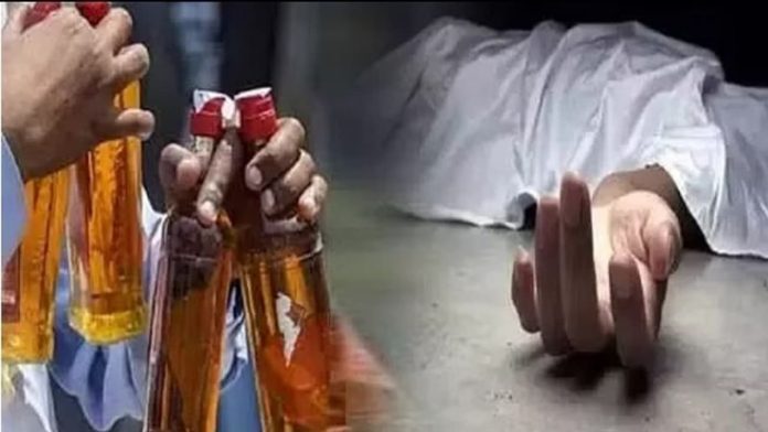 కల్తీ మద్యం తాగి 12 మంది మృతి..